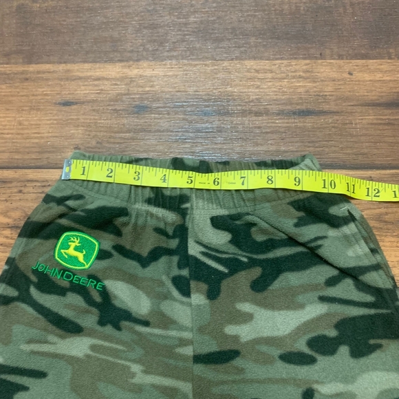 John Deere Camo Fleece Pajama Pants Kids L (7) Side Pockets - Picture 4 of 7